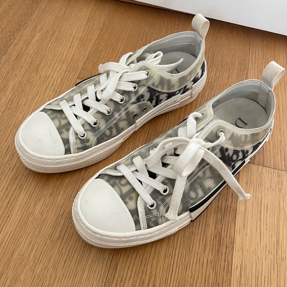 Dior Low-Top Sneakers - Picture 2 of 12